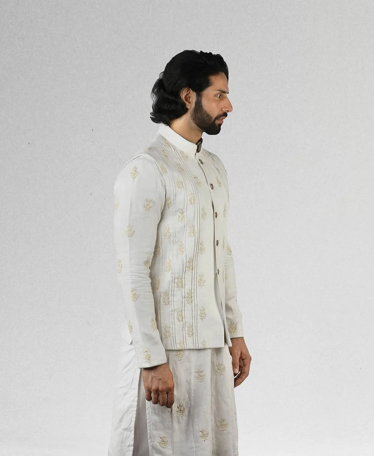 Pratham & Gyanesh:If you’re getting married soon and want to look the part, then Pratham & Gyanesh’s bespoke designs are what you’re looking for. What sets them apart is their use of contrasting embroidery over traditional Indian silhouettes and designs. You’ll find handcrafted gold threadwork in floral patterns over neutral-coloured sherwanis that add a subtle touch of uniqueness to the ensemble. Even their basic kurtas are elevated with embroidery, making them perfect to wear for low-key functions.Instagram: @prathamgyanesh 
