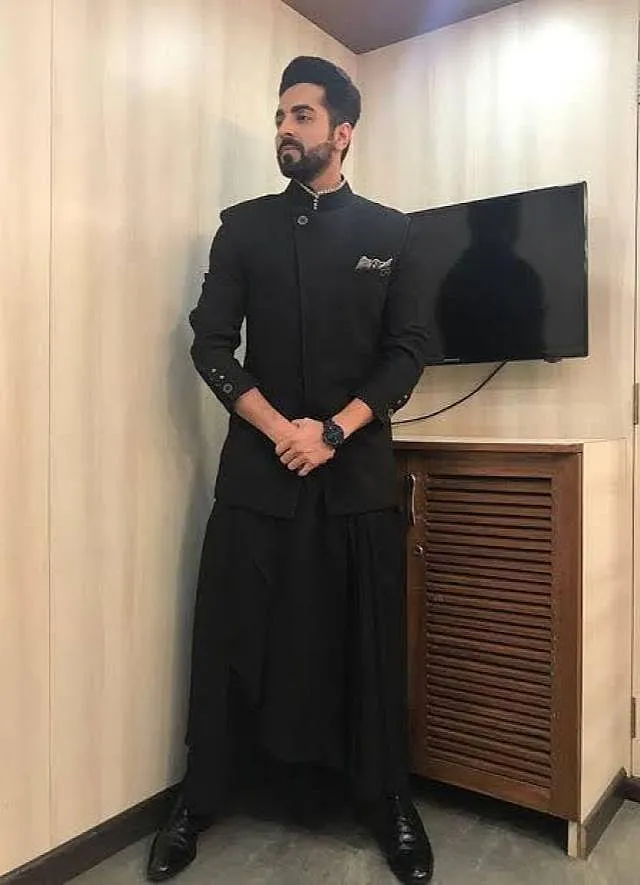 Ayushmann Khuranna wore a pair of wrap pants which had an extra layer of fabric on top, making it look like a skirt 