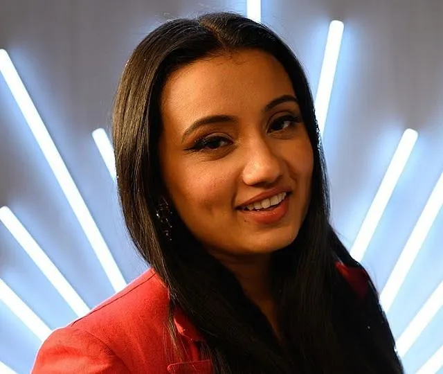 Digital creator janice Sequeira's recent YouTube show for Swiggy Instamart is a good example of fitting celebs and non-celebs for a brand promo  