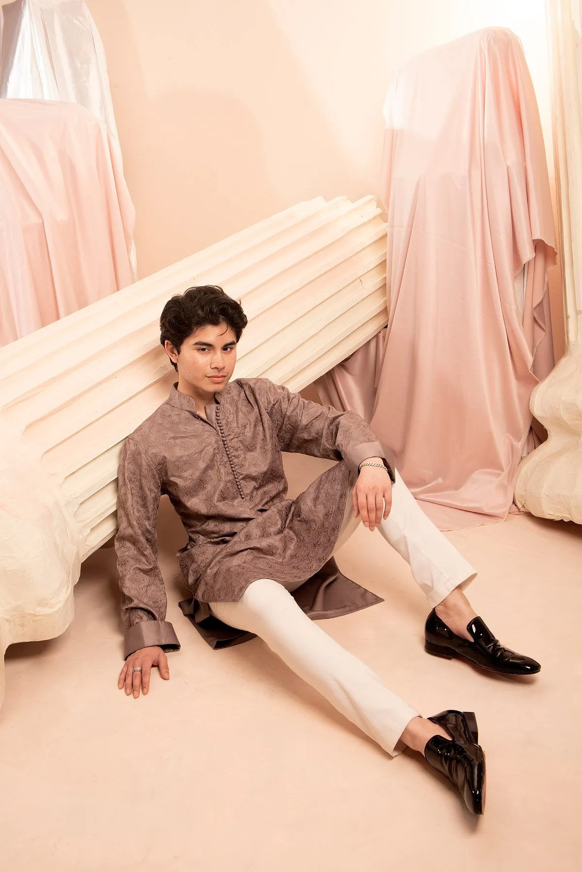 Guzel:Emphasising on creating unique ethnic menswear is what motivated Nafiz Imtiaz Chowdhury to start Guzel at the age of 18. “Where I’m from, there are only a handful of designers who invest in their craft and break away from Western influences,” says Chowdhury. “I instinctively look to the rich architecture of my country, which has inspired me ever since I was a child. The iconic Ahsan Manzil, located in the heart of old Dhaka, has become a signature motif that the brand is widely recognised by,” he explains. As a brand, Guzel employs a select team of artisans who are highly skilled in their craft and come from very humble backgrounds. Their hopes, dreams and stories become a part of the craft. Chowdhury believes that when their customers wear Guzel, they wear these artisans' stories and dreams.Instagram: @guzel_bd 