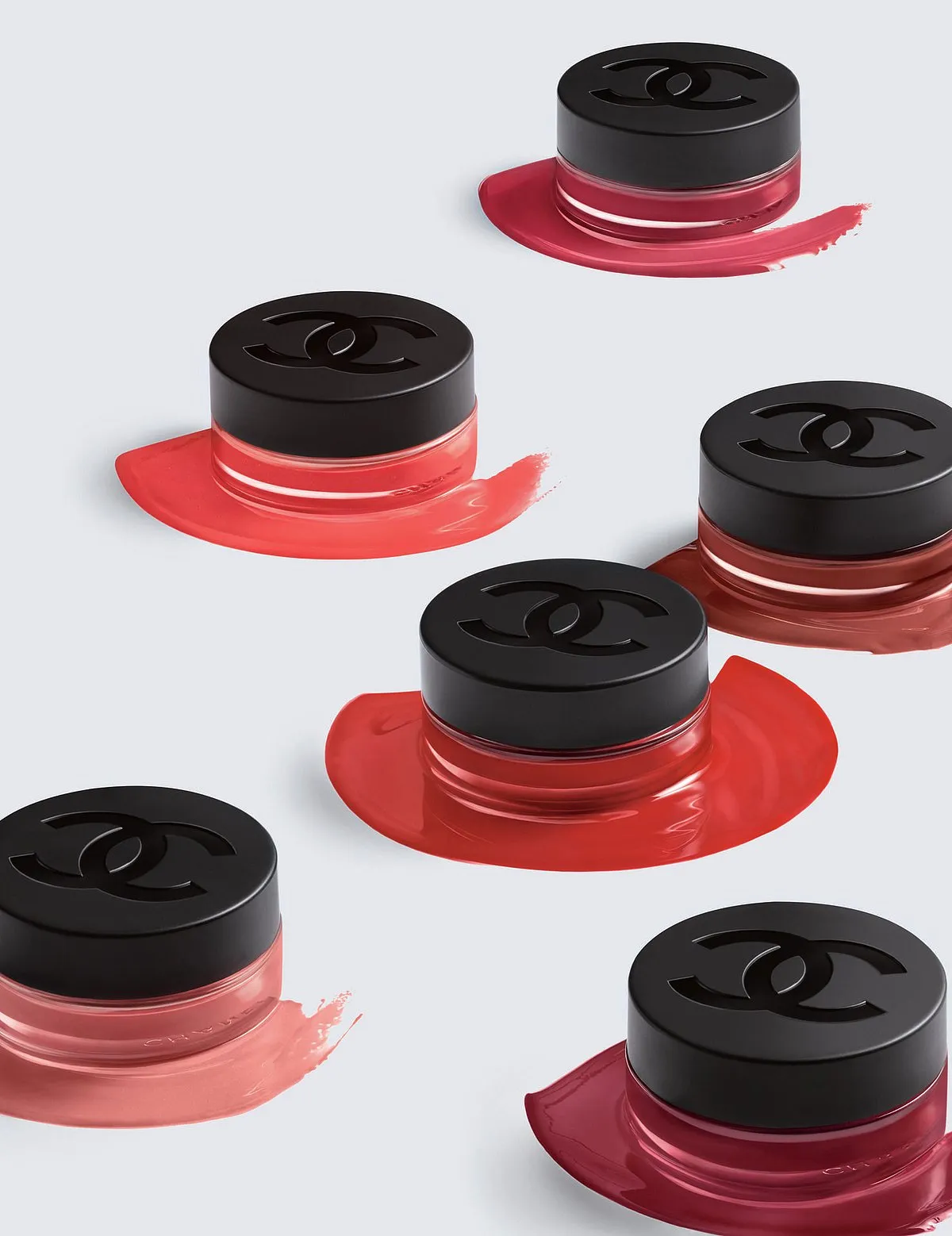 Chanel N*1 de Chanel Lip and Cheek BalmShop here₹3,560This lightly-pigmented formula is powered by red camellia, a botanical rich in the antioxidant protocatechuic acid. Thanks to its antioxidant properties, it’ll soften the skin and plumpen it, which aids barrier function, making it a win-win. 