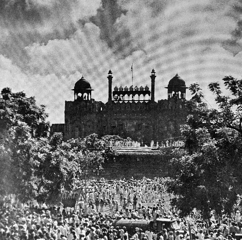 Crowds thronged the Red Fort in Delhi, even as neighbourhoods nearby were being patrolled for potential riots and violent incidents. Image: Getty  