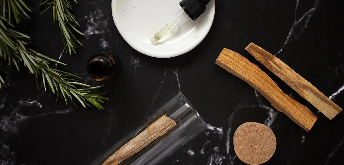 Given its work in increasing blood circulation, it comes as little surprise that rosemary oil has been finding favour for boosting hair growth. Photo: Pexels 