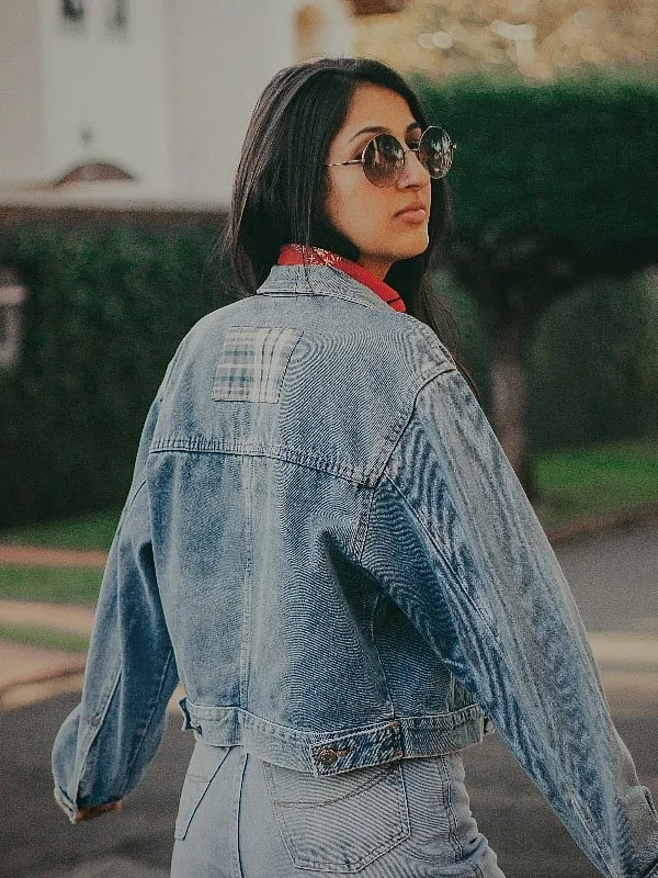 One of the biggest misconceptions about sustainability in fashion is that it involves acquiring eco-friendly outfits alone. Image: Pexels 