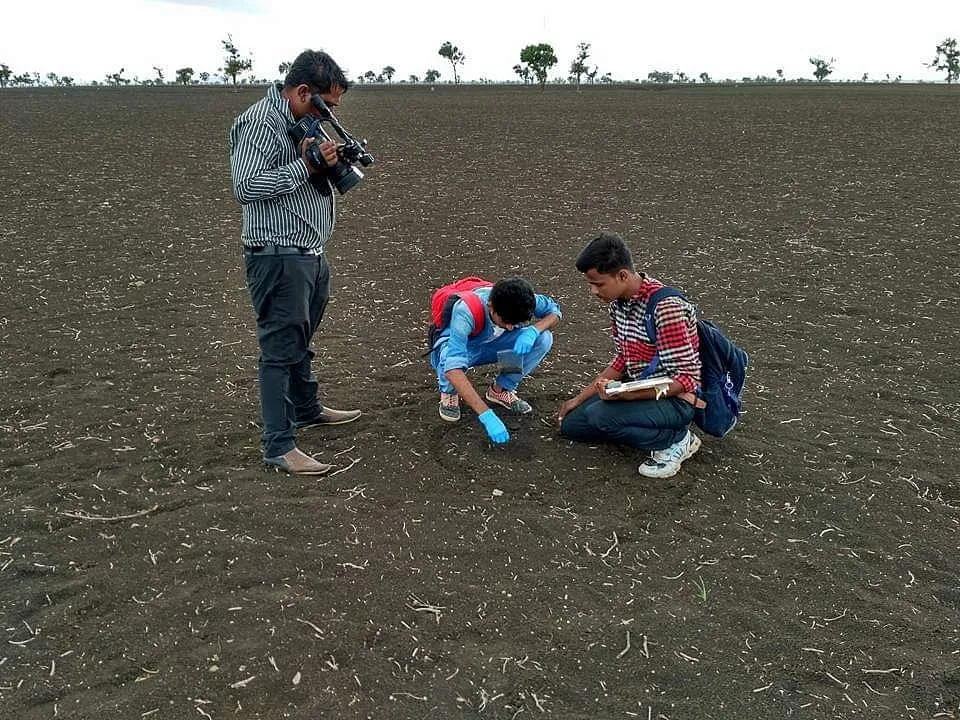 Investigating on the ground. Image: Hitesh K. Yadav 