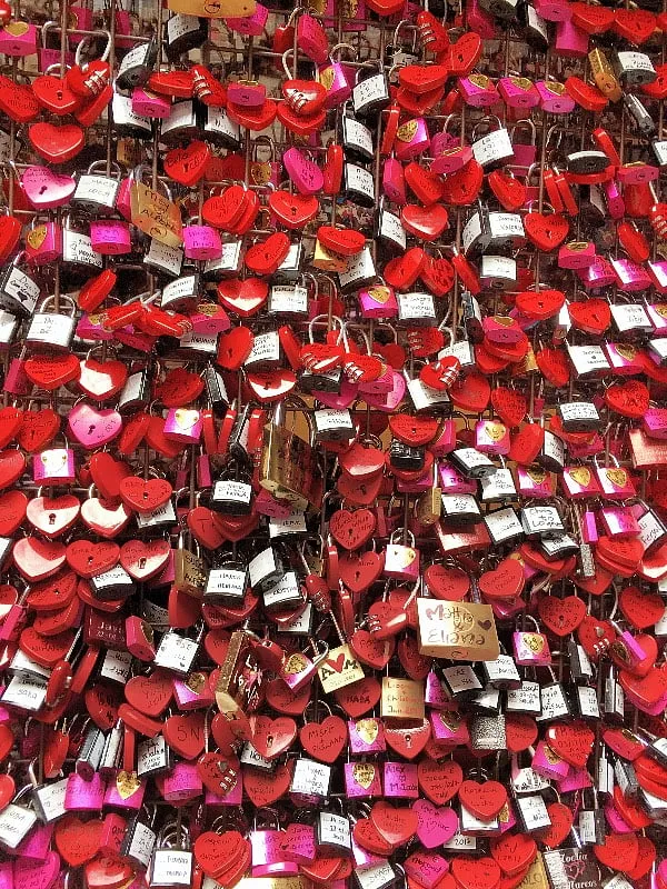 With over 6.5 million monthly downloads in May 2021, Tinder is the most downloaded dating application in the world, according to a report by Statisa. Badoo and Bumble come in at second and third. Image: Pexels 