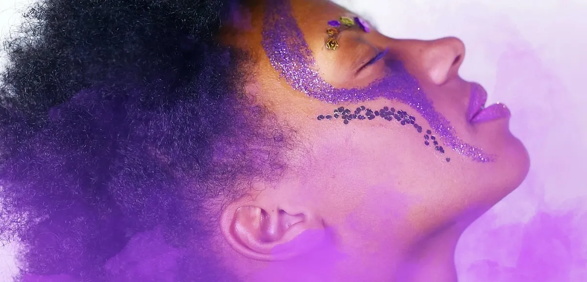 Did you know that #PurpleBlush has successfully garnered a whopping 22 million views on TikTok (as of March 2022) and counting, while the hashtag boasts over a thousand posts on Instagram? Image: Pexels 