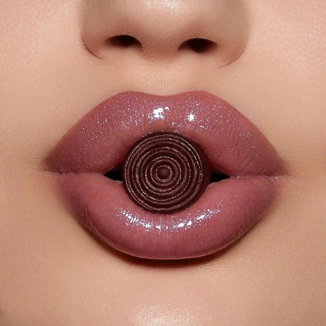 Kourtney Kardashian recently launched a range of vitamins and supplements under her brand Lemme  