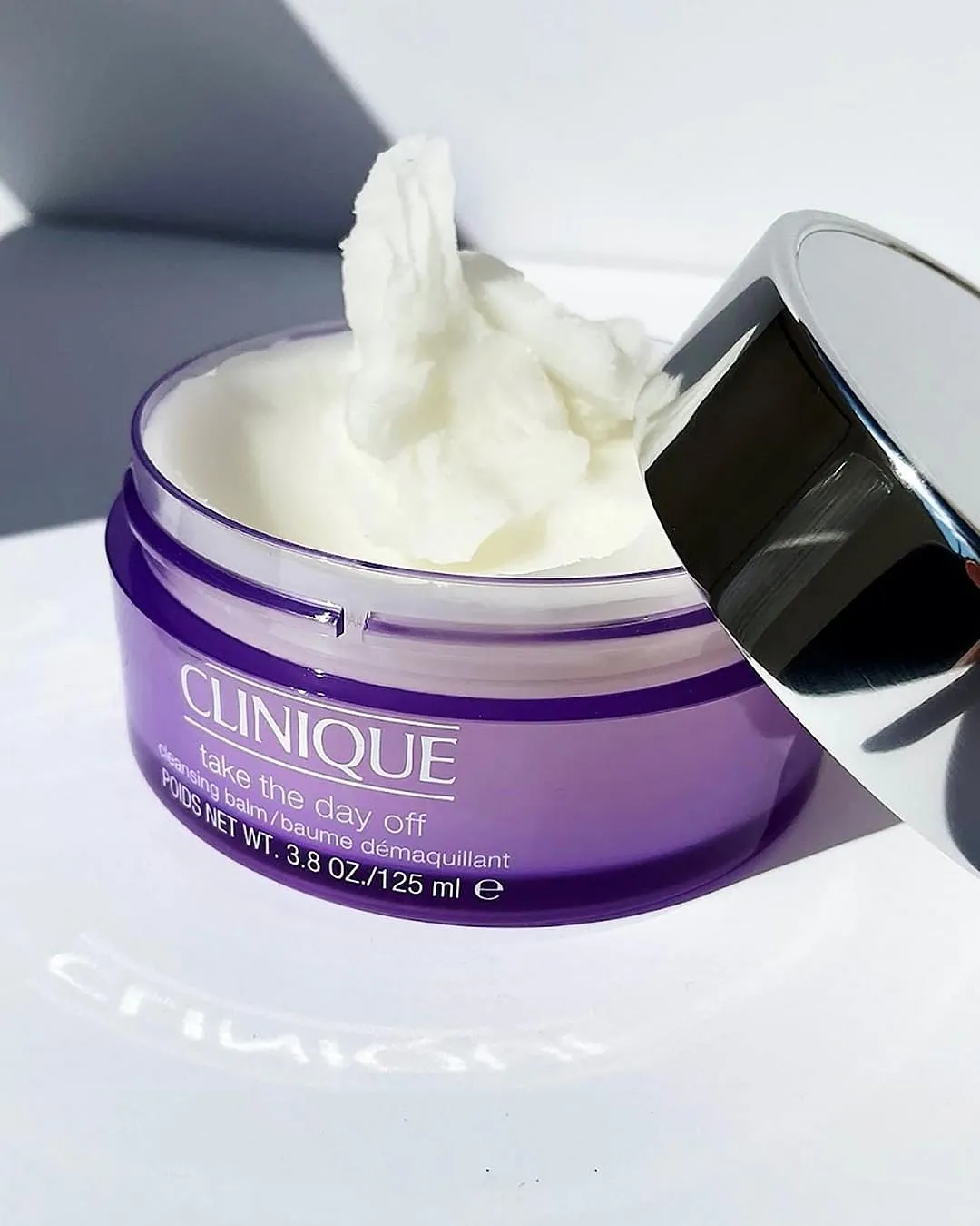 Clinique’s Take The Day Off Balm is a classic staple, found in every beauty lover’s drawer. Game of Thrones star Emilia Clarke loves the product for squeaky clean yet radiant skin. It emulsifies like a dream, leaving your skin so clean, no one can tell you were ever wearing any make-up minutes ago 
