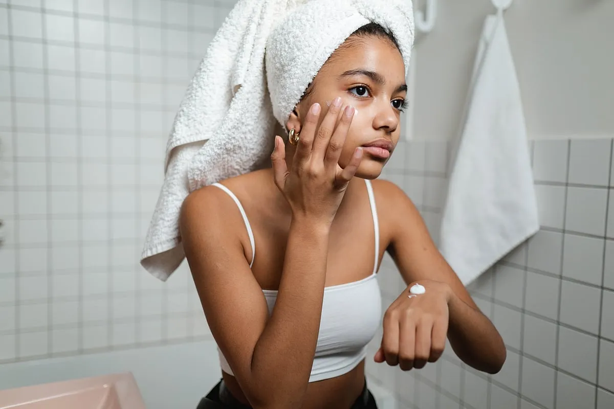 Is panthenol really better than hyaluronic acid, the ultimate source of hydration that is treasured for its skin-plumping and softening properties? Image: Pexels 