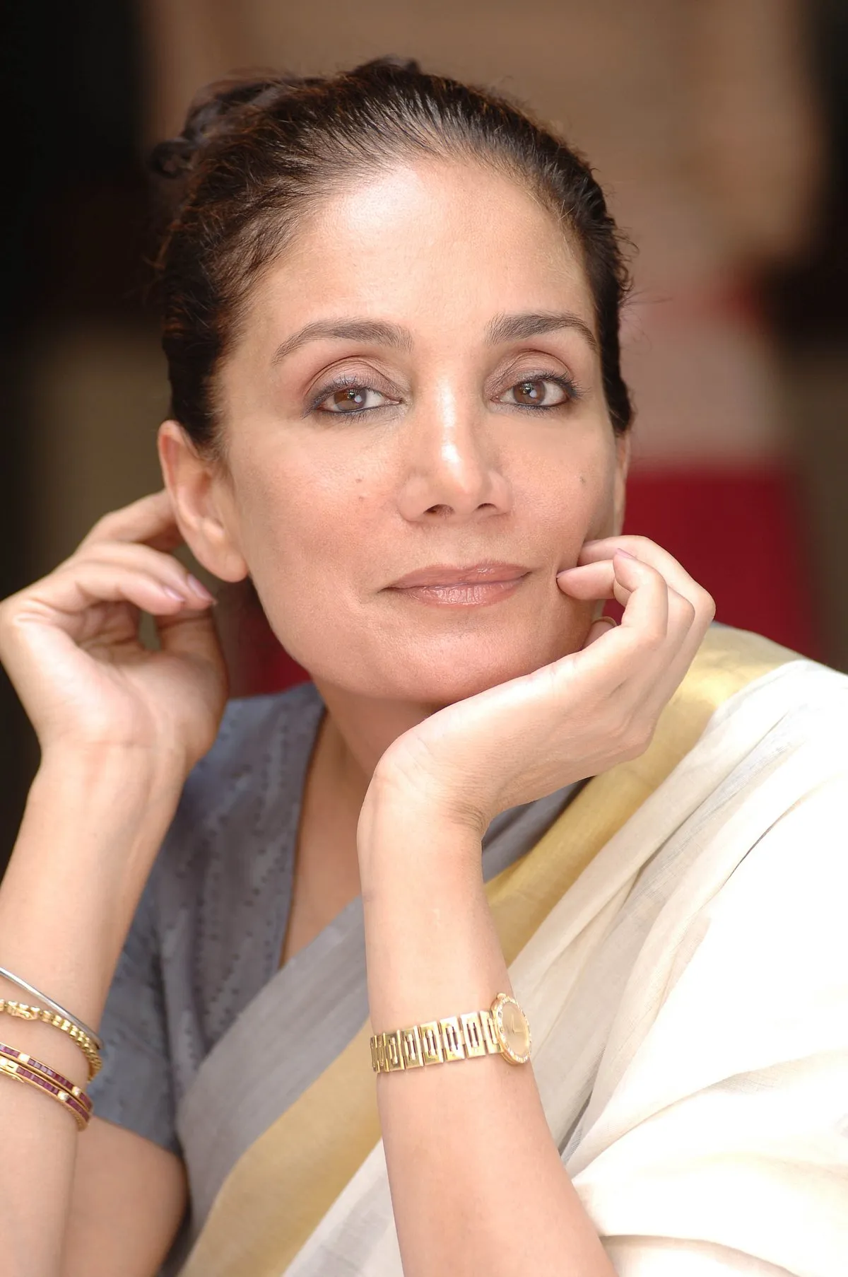 In 2000, Kulkarni hosted an exhibition to showcase ‘a small range of beeswax candles infused with herbs, pressed flowers and pure essential oils, handmade from scratch. It was an instant success and  ignited the ambition for something bigger. 