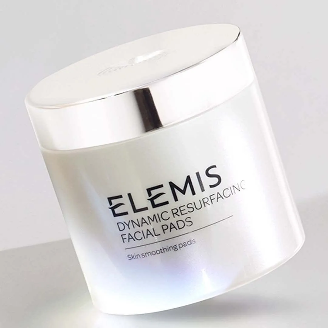 The Dynamic Resurfacing Facial Pads from London’s luxe skincare brand Elemis is packed with lactic acid, a patented Tri-Enzyme technology and a probiotic ferment complex to smoothen the skin and reduce the visibility of dark spots and pigmentation, while keeping the skin’s moisture levels intact 