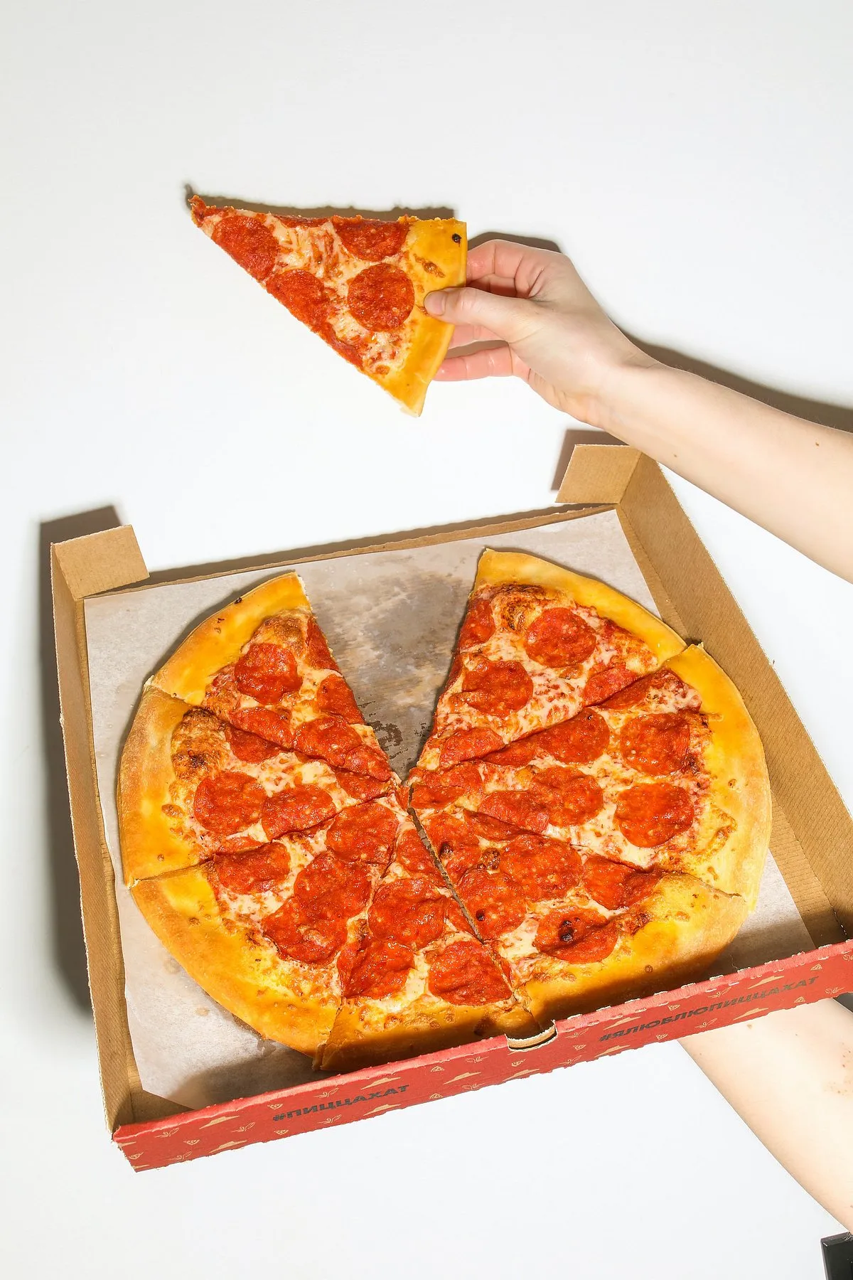 Junk food, like sweets, fried foods and chips can cause a variety of ill effects on both the body and mind. Image: Pexels 