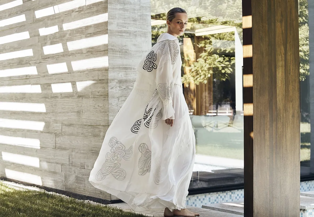 With nary an embellishment in sight, pared-down modern silhouettes and a muted colour palette dominate the cashmere sweaters, silk blouses, trousers, jackets and hand-embroidered trench coats at Varana 