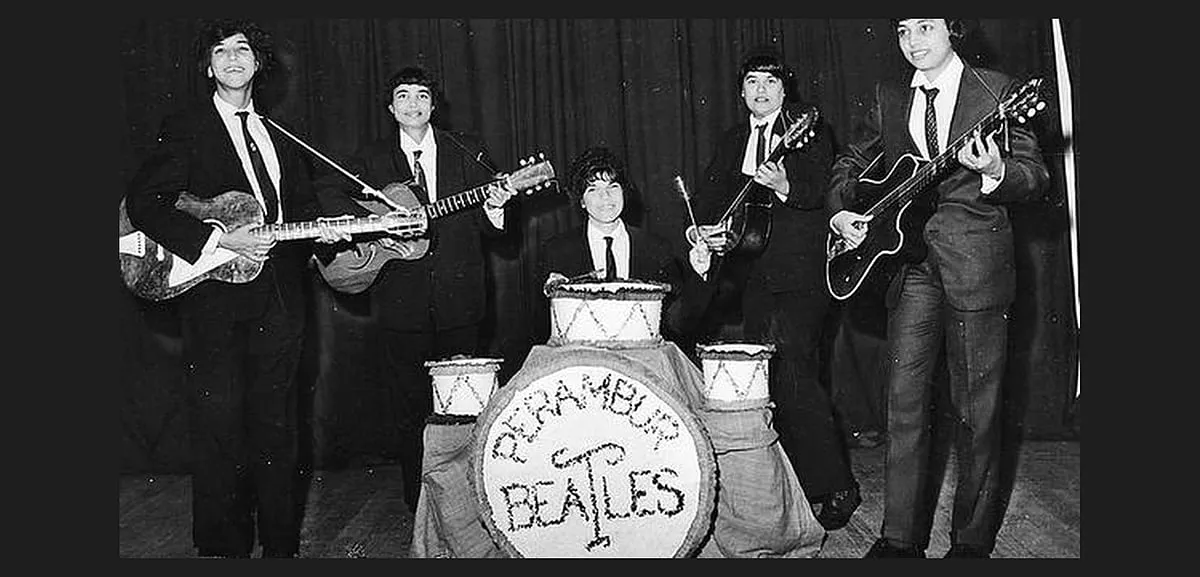 Local bands would enthrall audiences at Christmas balls. 