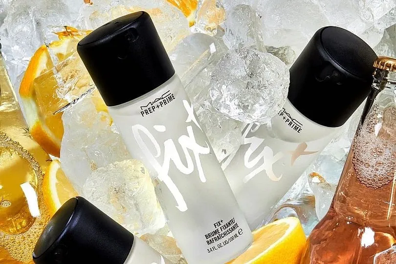 M.A.C Cosmetics's lightweight water mist that gently soothes and refreshes skin and finishes makeup.Image: @maccosmeticsindia 