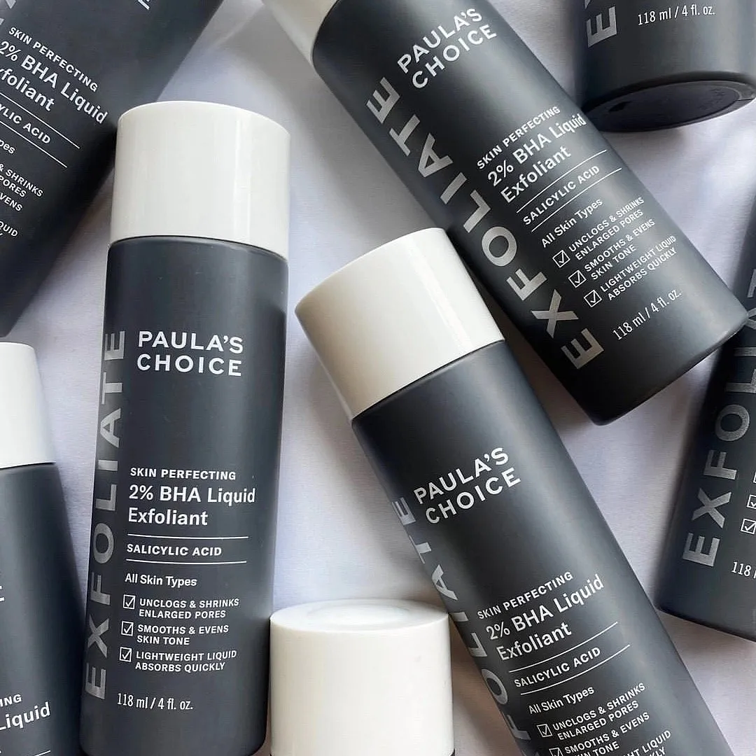 Paula’s Choice 2% BHA Liquid Exfoliant is a global bestseller, trusted by dermatologists and celebrities worldwide. It’s potent, effective and does what it claims—you’ll see results from the first few uses 