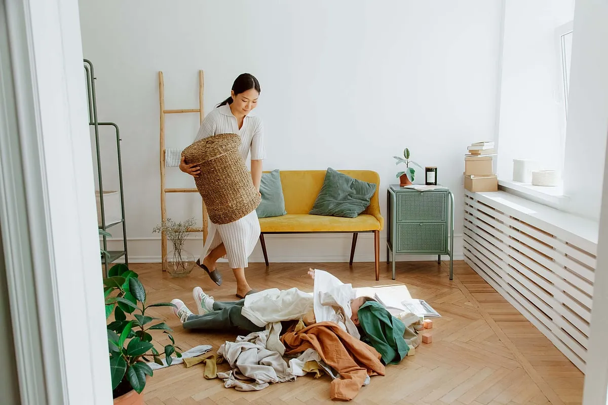 External clutter can translate into emotional clutter in no time. Image: Pexels 