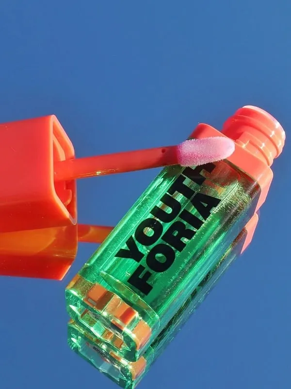 Youthforia's BYO Blush has been a rage on TikTok for it's universally-flattering and spruces up the lips and the cheeks in no time 