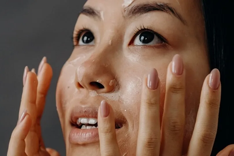 Prachi Bhandari reveals that bakuchiol’s utility in the skincare space only began in 2007 whereas the data for retinol’s initial employment dates back to 1984 