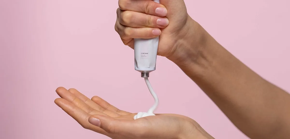 “They moisturise the skin, which not only keeps the hands and cuticles soft and supple but also reduces the likelihood of cracking and splitting skin on your hands” says Dr Niketa Sonavane Image: Pexels 