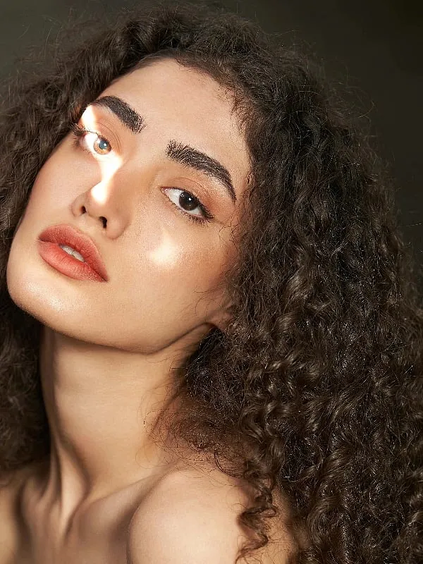 Dr Kiran Sethi suggests that while those with oily skin can use facial oils, they should not use them as often as those with dry skin. Image: Pexels 