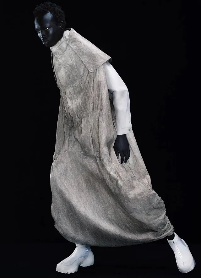 Breaking into the industry is not only about working hard but also being smart about it. “Keep your individuality and learn how to market yourself.” Image: Instagram.com/acoldwall 