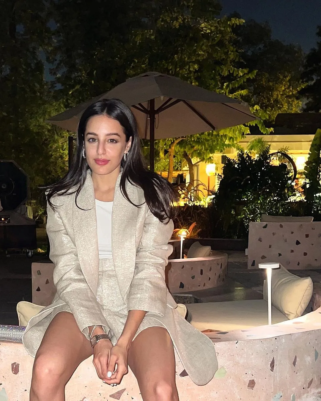  Tarini Manchanda Manchanda raised over ₹ 2 lakhs from the first sales she did via her Instagram stories as a way to support charities raising funds to fight COVID-19 