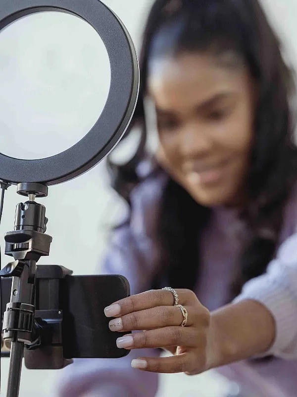 Most modern customers are increasingly looking for authenticity from brands, and UGC is the best way to illustrate the same. Image: Pexels 