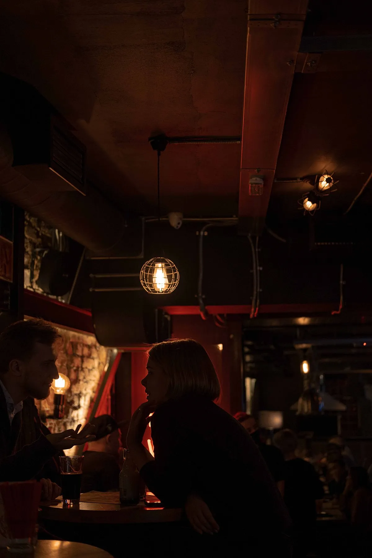 “Always start small –for instance,  introduce compliments, erotica and sexting in your relationship to establish trust. Don't assume; always ask at every step,” suggest Ruchi Ruuh. Image: Pexels 