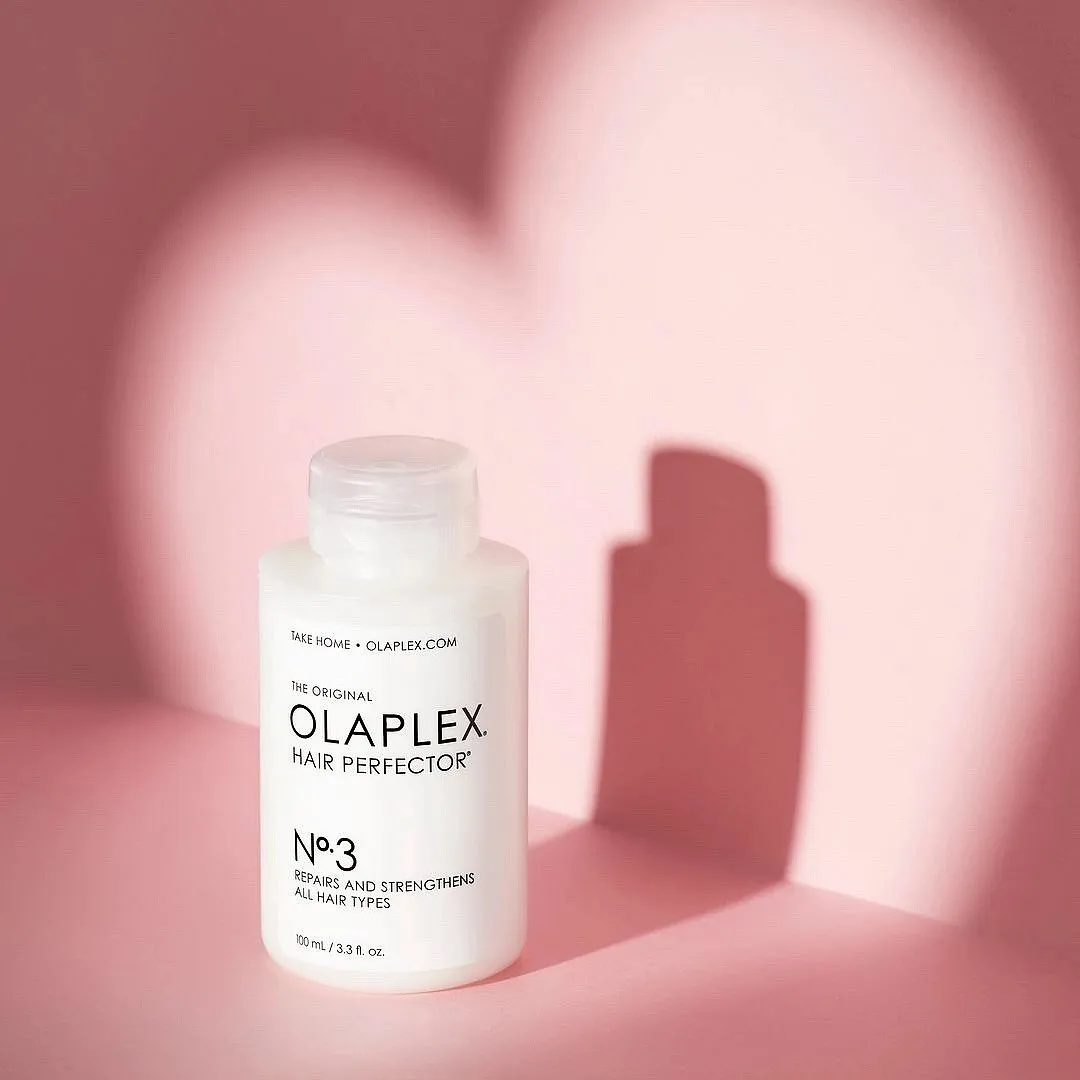 Nº.3 Hair Perfector, OLAPLEXCelebrities like Kim Kardashian and Drew Barrymore swear by this product from OLAPLEX, a brand that thrives on bond-building formulations. Like any other bond-builder, this one contains a patented OLAPLEX Bond Building Technology™ that claims to visibly smoothen and strengthen your tresses by initiating the molecular level repair. The vegan and pH-balanced formulation features ingredients like jojoba seed oil, aloe vera juice, vitamin E and glycerin and is best applied on clean, damp hair for about 10-20 minutes. Remember, it’s a weekly at-home treatment and not a replacement for your conditioner.Priced at ₹2,950Shop here 