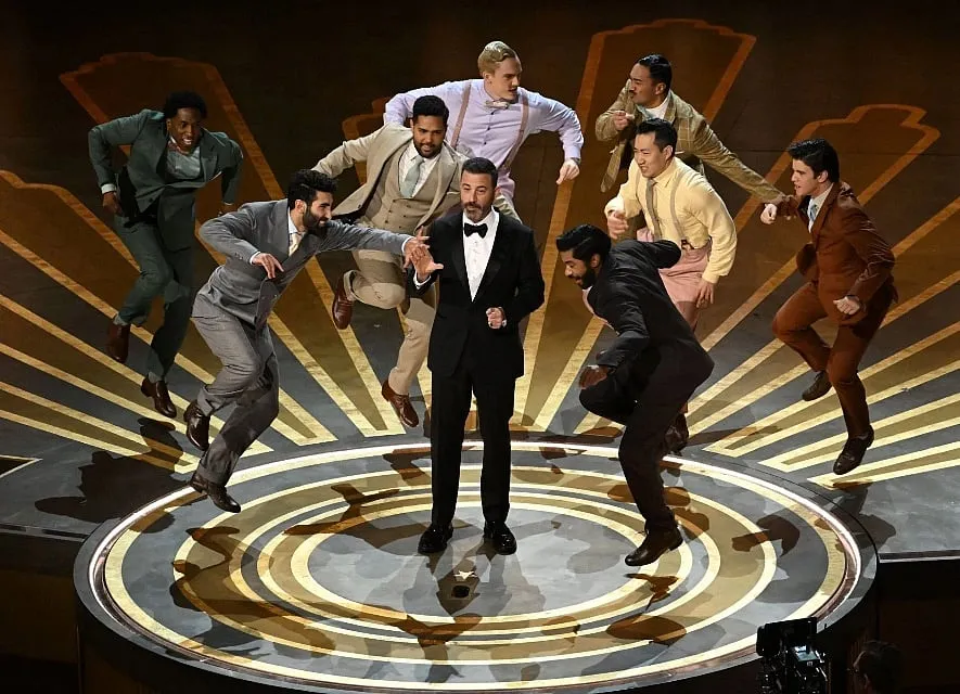 The performance of Naatu Naatu at the Oscars did not feature dancers or choreographers from South Asia 