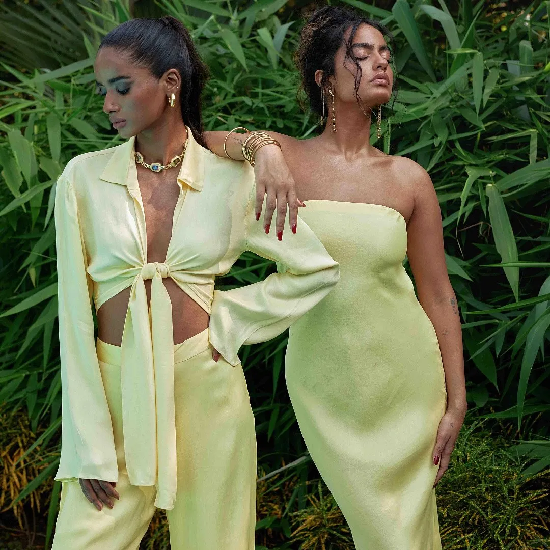 Summer Somewhere, a  conscious clothing label, was created with the clear goal of tackling the lack of impactful yet accessible vacation wear 