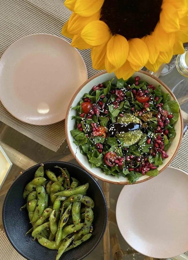 “Almost everything on our menu is sourced locally, and we work closely with vetted vendors to ensure the highest quality ingredients, particularly perishable ones,” says Rakyan 