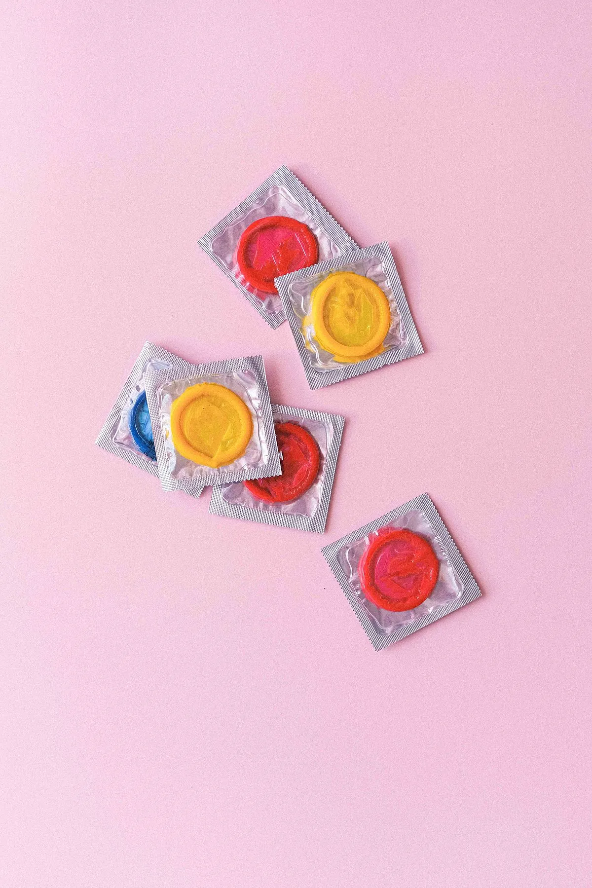 Adopt safe sex practices, get a thorough STI checkup done every year and a new test before you get a new partner. This way, you and your partner(s) can stay safe. Image: Pexels 