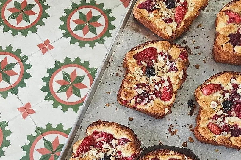Social media and brand communications are often a reflection of the bakery, and have to be factored into customers’ trust. Image: SAPA 