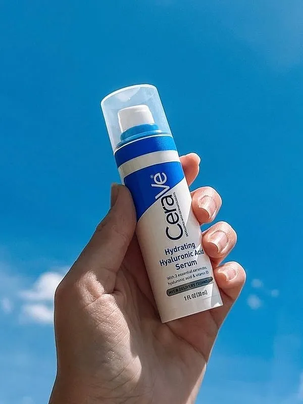 CeraVe is a skincare brand that offers a potent solution for every skin type and concern bottled in packaging that features the ingredients in a simplified and lucid manner. Instagram.com/cerave 