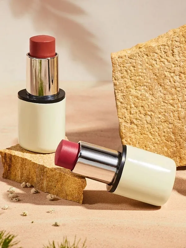 Smart packaging and good-for-your ingredients make asa Beauty's make-up is skin-loving and environment-friendly Image: Instagram.com/asabeauty 