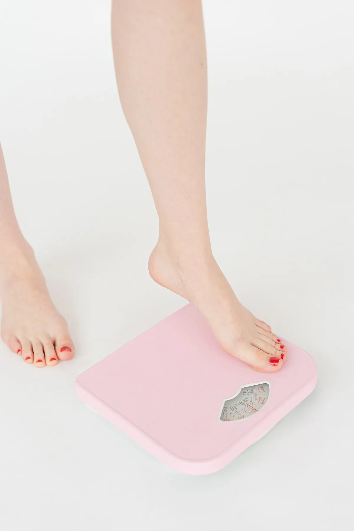 When compounded through the lens of runways, celebrity culture and the cesspool of unverified opinions on Instagram, it comes as little surprise that ‘diet culture’ has bastardised our relationship with food. Image: Pexels 