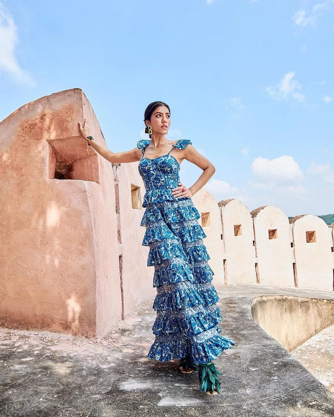 Sagrika Grover, creative director and founder at Essgee believes that in the 21st century, “being a woman is power enough” and that this sense of confidence that previously came from an androgynous garment can now come from body language and mentality 