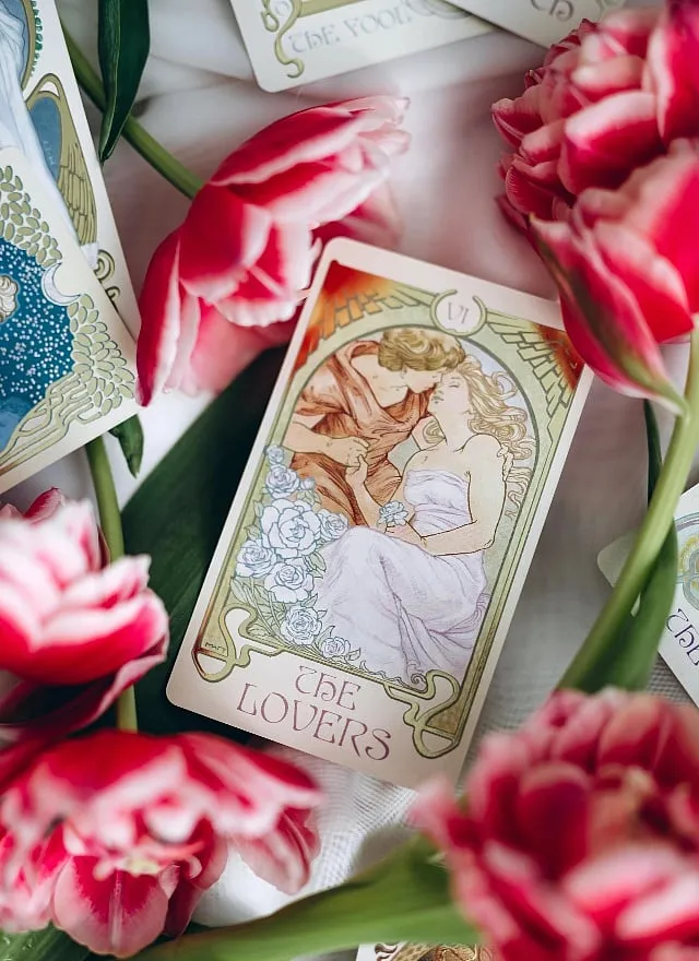 One of the ways of dealing with it all is to approach it esoterically. Tarot cards, angel card readings, psychic healings, and moon phases—even the most cynical among us are surreptitiously reading our horoscopes every morning. Image: Pexels 