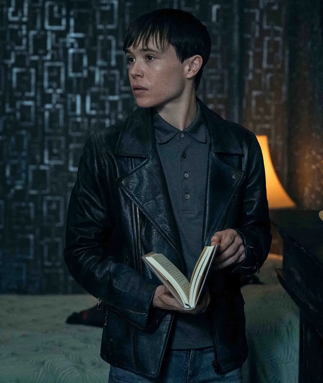 In the comics, Vanya Hargreeves, one of the main characters in Netflix’s The Umbrella Academy, is portrayed as asexual. It is never explicitly mentioned in the show  