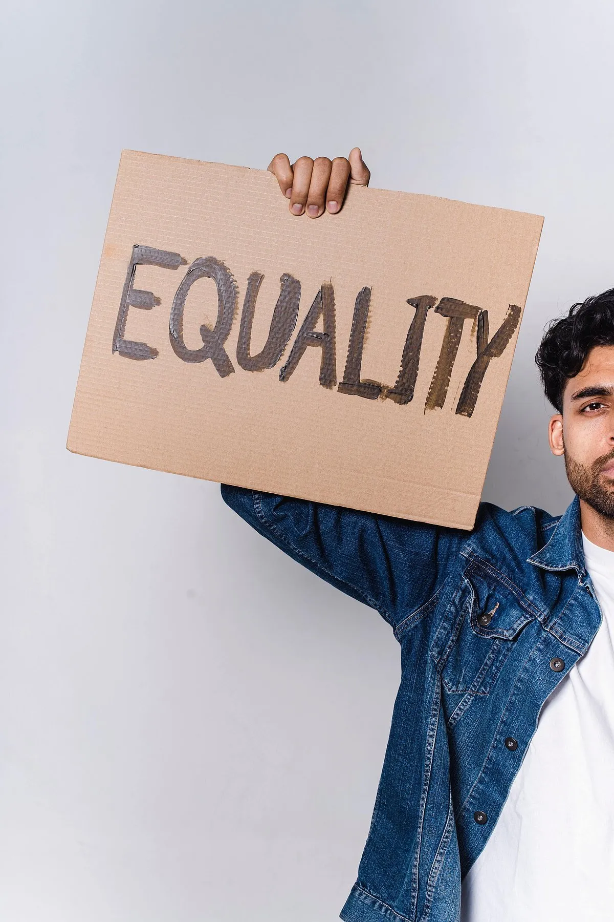 The issue of LGBTQ+ inclusion extends beyond same-sex couples; single LGBTQ+ individuals also suffer from the lack of recognition and support in the financial sector. Image: Pexels 