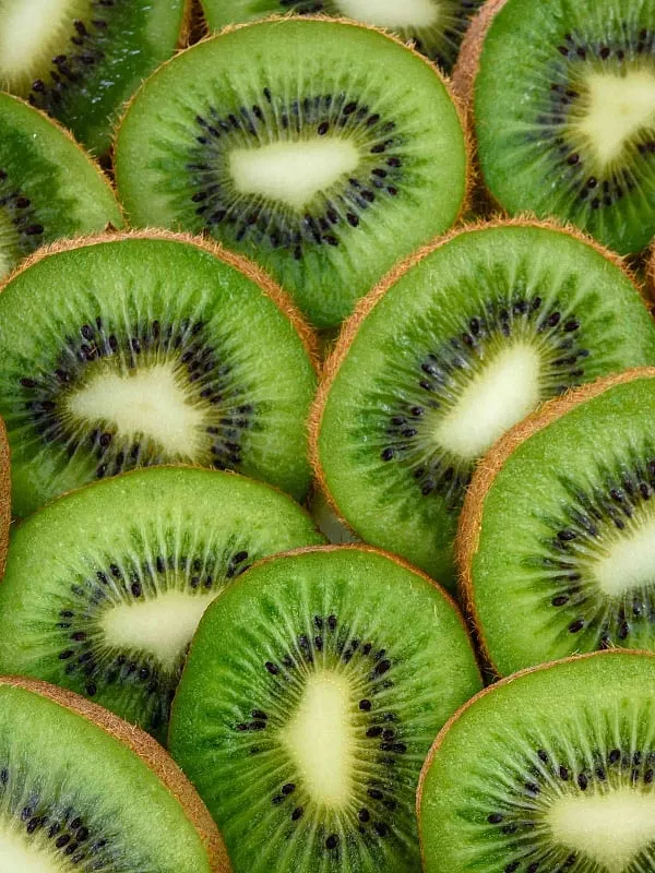 If you’re vegetarian, look for fruits like kiwis, raspberries and strawberries, along with hazelnuts and small seeds, says Dr Deepesh Venkatraman. Image: Pexels 