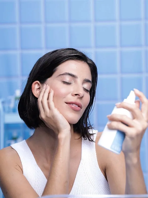 Dr Kiran Sethi vouches for topical retinol skincare products over  supplements if transforming your skin, unclogging pores and plumping your skin are your top skincare goals. Image: Pexels 