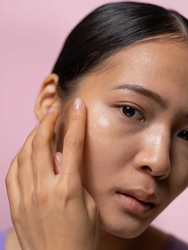 When compared to hyaluronic acid, peptides and pantheon, ectoin is a standout for it works on the cellular level while the others work on the epidermis level. Image: Pexels 