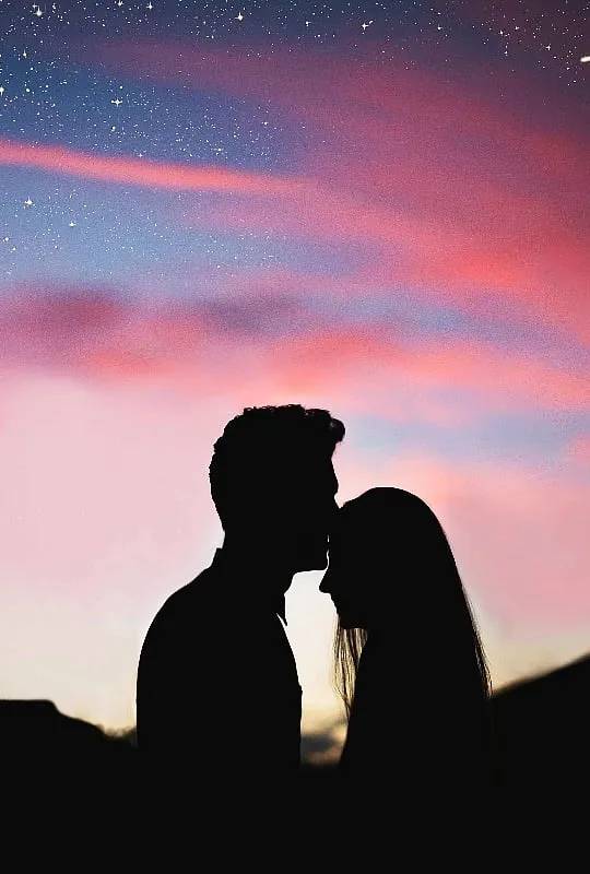 By investing time in understanding your as well as your partner’s love language, you will be able to lay down the foundation for a relationship that goes the distance. Image: Pexels 
