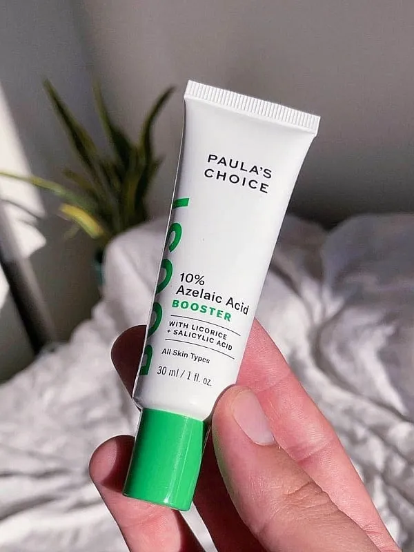 Azelaic acid can be derived naturally from grains like barley, wheat, and rye, informs Desiree Stordahl, director of Applied Research and Education at Paula’s Choice. Image: Instagram.com/paulaschoice 