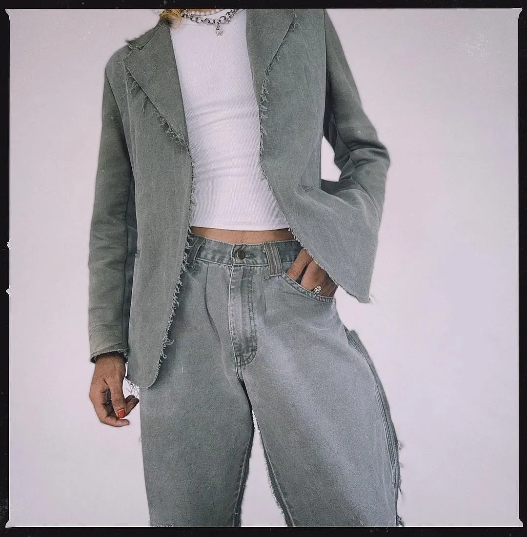 Denim, that hard-working, ubiquitous textile in all wardrobes, became the choice of Ritwik Khanna’s tinkerings for several reasons. Image: Instagram.com/ritwikkhannaa 