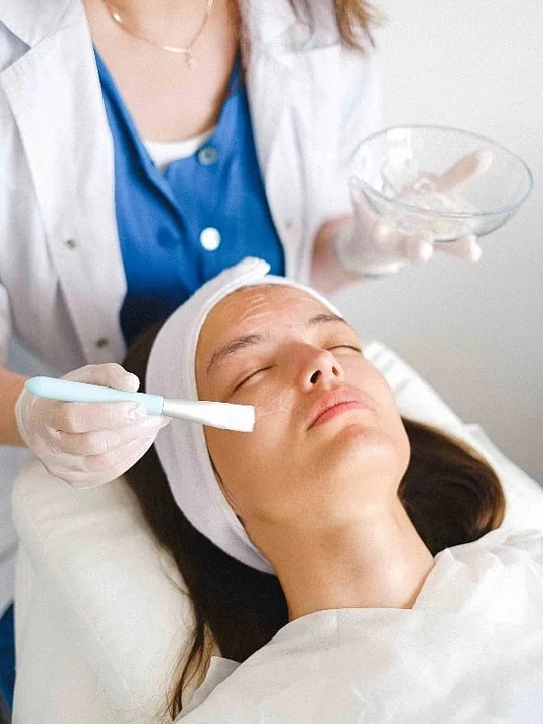 Amidst the variety of facials available today, medifacials or dermafacials give the classic one a futuristic spin. Image: Pexels 